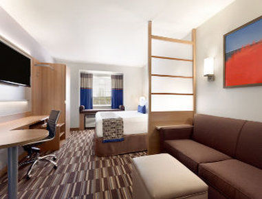 Microtel Inn & Suites By Wyndham Philadelphia Airport Ridley Park Bagian luar foto